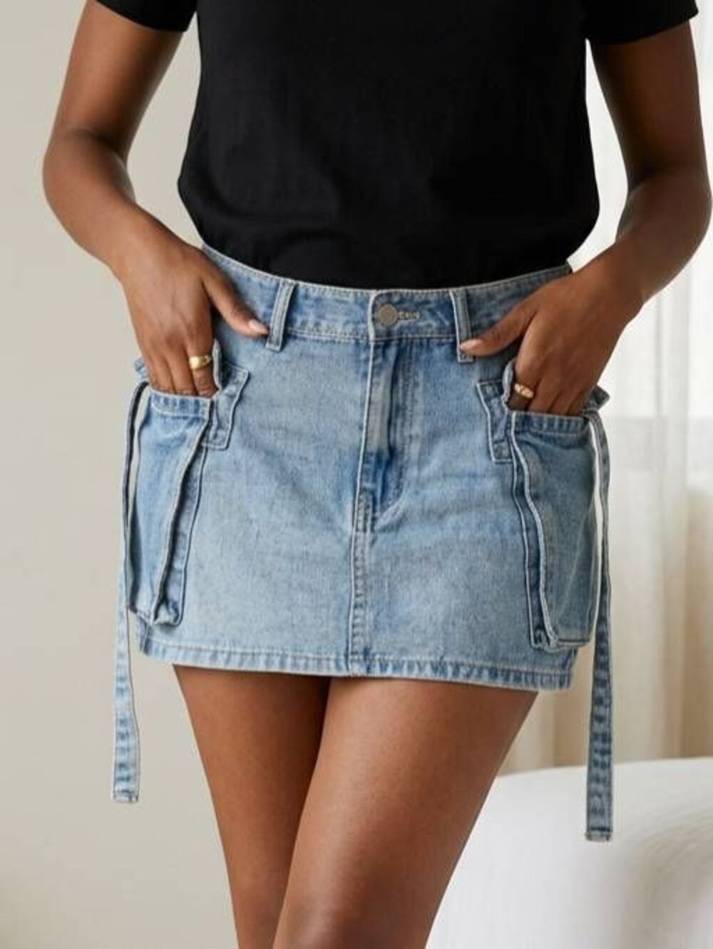 ☔️🩵NWT Denim Cargo Mini Skirt Large